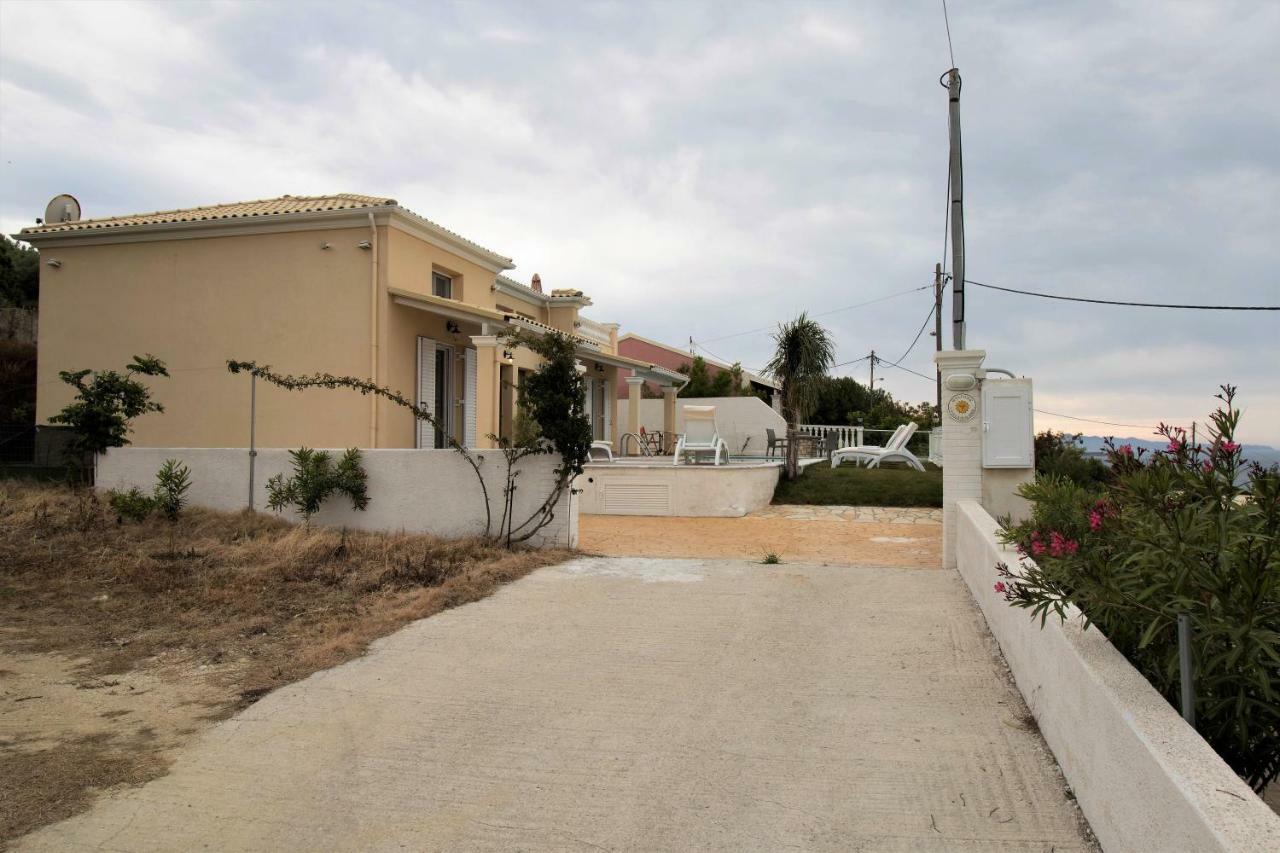 Villa De La Mer Agios Stefanos Avliotes  Екстер'єр фото